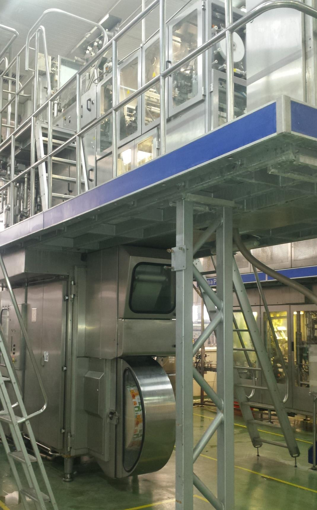 Tetra Pak TBA-8 1000 ml Slim Filler